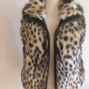 Designer Maison Atia Leopard Print Faux Fur Hip Length High Neck Zipper Vest Med